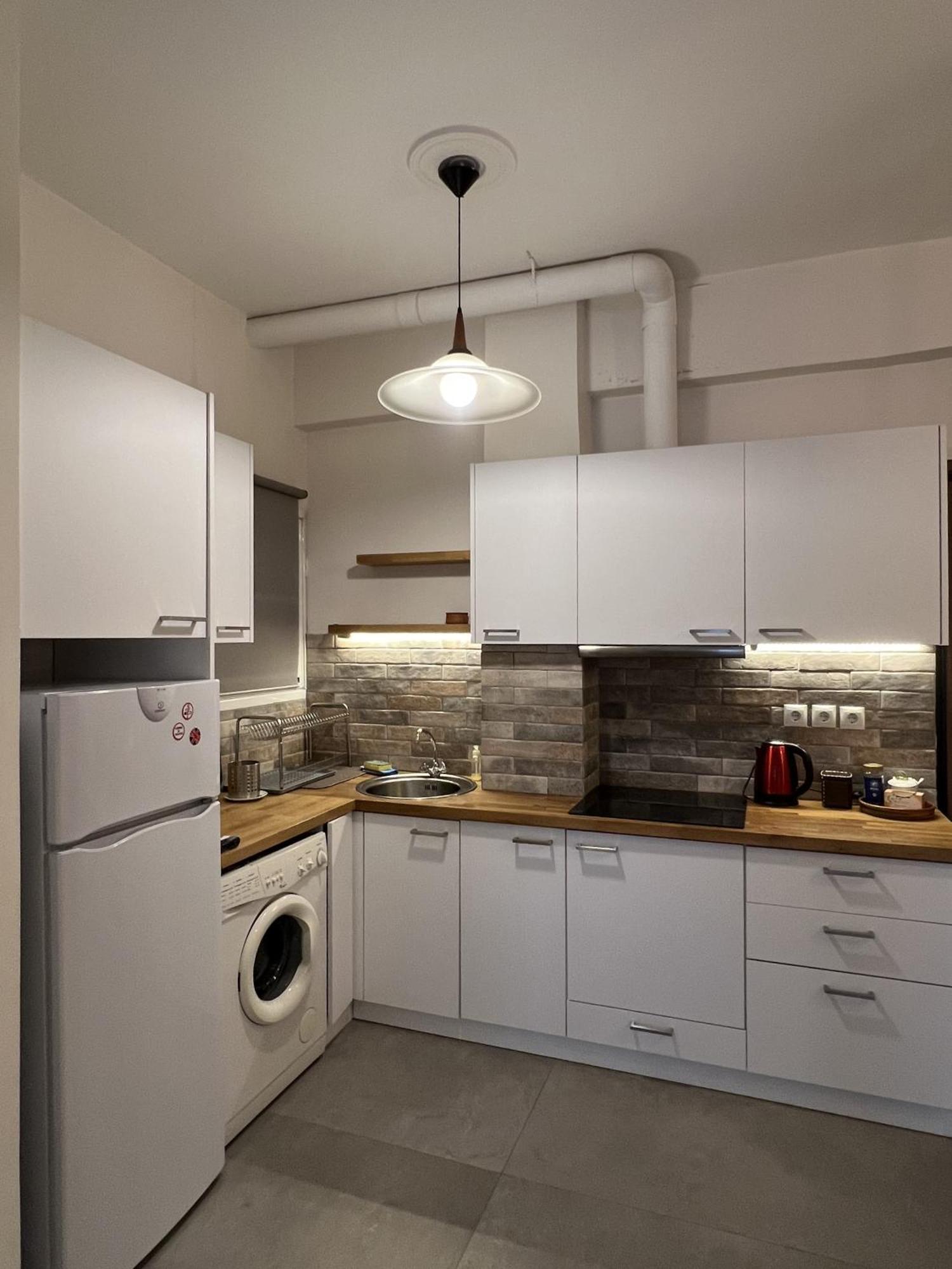 Koukospito - Easy Going Apartment In Koukaki, Атина Екстериор снимка
